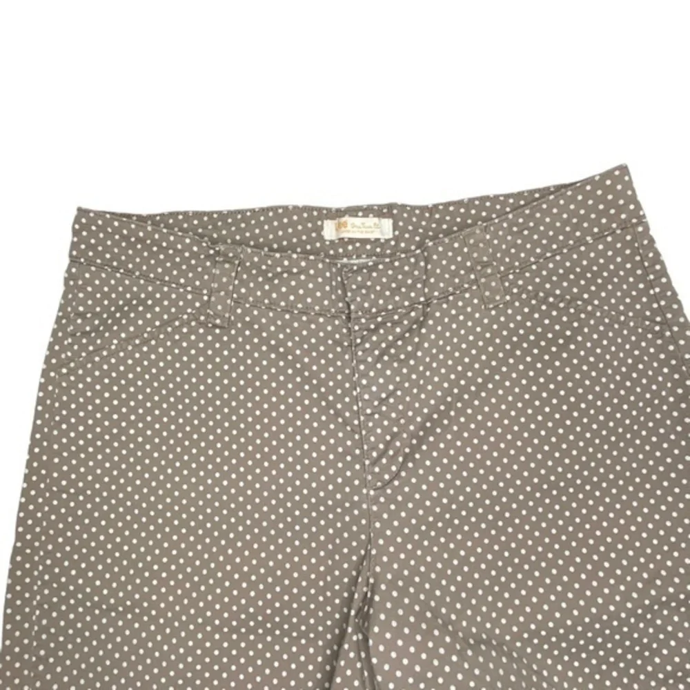 Lee Shorts One True Fit Lower On The Waist Size 14 Polka Dot‎ Tan White Bermuda